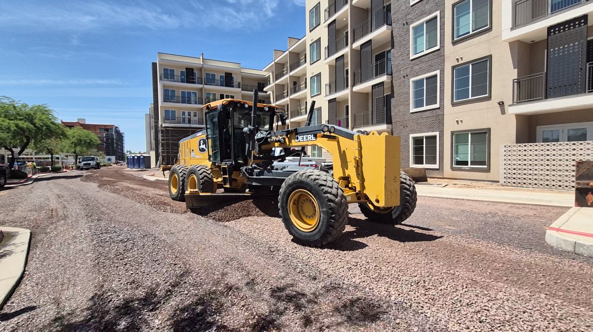 Modera Kierland - Paving